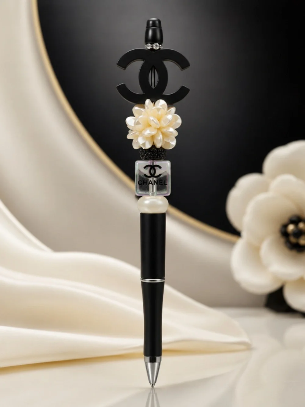 Elegant Black & Ivory Floral Pen
